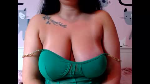 Snapshot of kajasexydoll4u chatting on 09-30-25, 09:09 Kajasexydoll4u online show from 09-30-25, 09:09