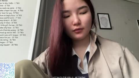 Sakura online show from 04-22-26, 01:23
