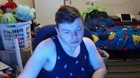 Snapshot of kaleb852744 chatting on 12-15-25, 02:16 Kaleb online show from 12-15-25, 02:16