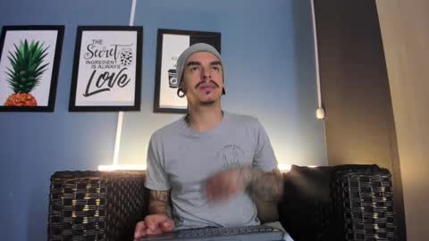 Kale online show from 09-18-25, 11:01