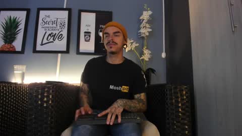 Kale online show from 10-15-25, 11:10