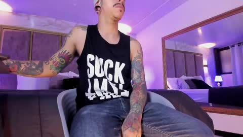 Snapshot of kaletattoos chatting on 04-24-26, 10:28 Kale online show from 04-24-26, 10:28