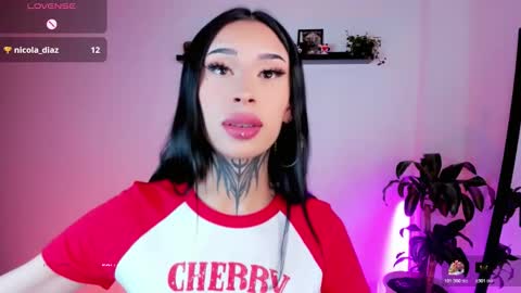 Snapshot of kali_ka chatting on 11-21-25, 06:17 Kali Ka Please help me with your thumbs up its important dont forget my birthday on October 26 online show from 11-21-25, 06:17