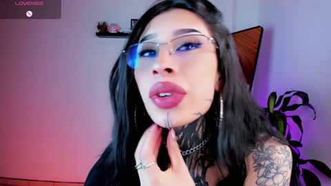 Kali Ka Please help me with your thumbs up its important   dont forget my birthday on October 26 online show from 05-27-26, 01:57