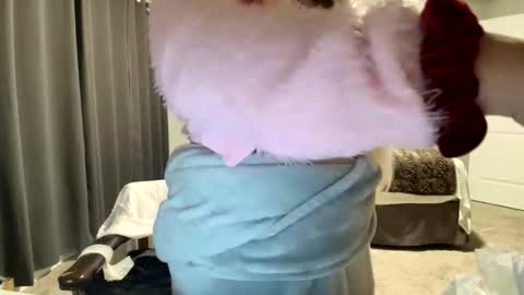 Kaliii jones online show from 11-27-25, 03:52