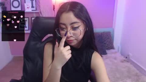 Snapshot of kalilowe_ chatting on 09-18-25, 02:41 Kali online show from 09-18-25, 02:41