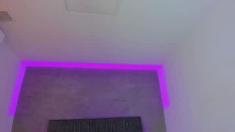 Carolina   online show from 02-25-25, 06:53