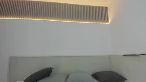 Snapshot of kaliopeh chatting on 12-19-25, 12:34 Carolina online show from 12-19-25, 12:34