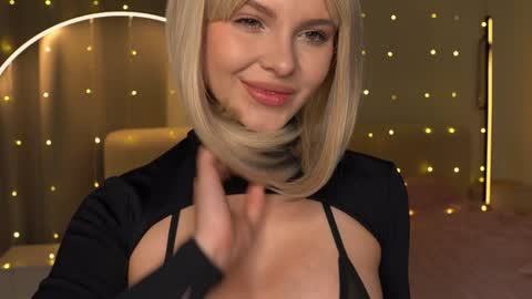 Snapshot of kalisa_pearl chatting on 12-06-24, 07:45 Please call me Kalisa online show from 12-06-24, 07:45