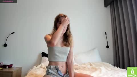 Snapshot of kalisee_ chatting on 12-14-25, 05:46 Kalisee online show from 12-14-25, 05:46