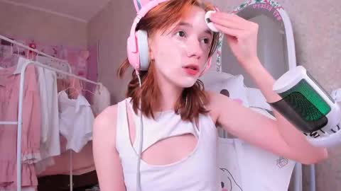 Snapshot of kalymidy chatting on 10-12-25, 07:07 kalymidy online show from 10-12-25, 07:07