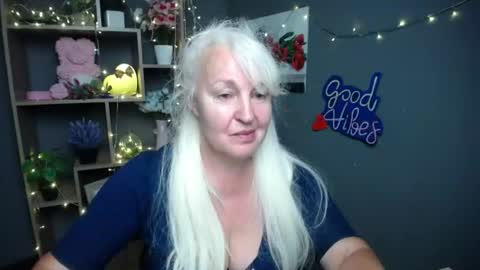 Snapshot of kamaliasim chatting on 07-11-26, 07:16 KamaliaSim online show from 07-11-26, 07:16