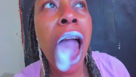  Kamaria Fyre  online show from 09-28-25, 10:59