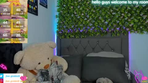 Snapshot of kami_22 chatting on 12-01-24, 04:40 camilo  independent model online show from 12-01-24, 04:40