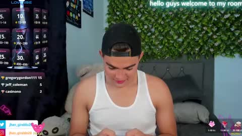 Snapshot of kami_22 chatting on 01-12-25, 12:39 camilo  independent model online show from 01-12-25, 12:39