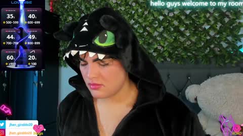 Snapshot of kami_22 chatting on 02-12-25, 06:40 camilo  independent model online show from 02-12-25, 06:40