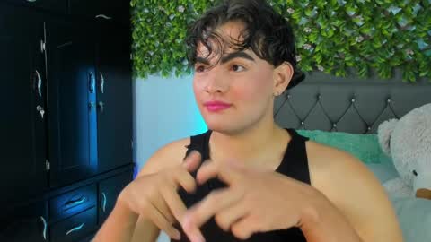 Snapshot of kami_22 chatting on 02-18-25, 04:26 camilo  independent model online show from 02-18-25, 04:26