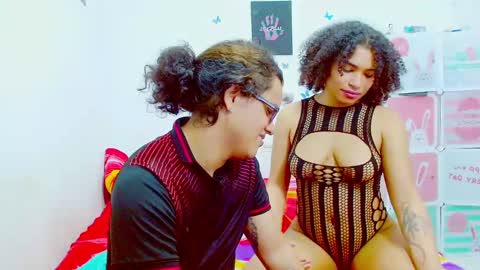 Dante and Carolina independient model online show from 12-23-24, 12:14