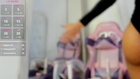    online show from 01-27-25, 03:07