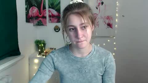 kamilla_love_ online show from 10-13-25, 01:33