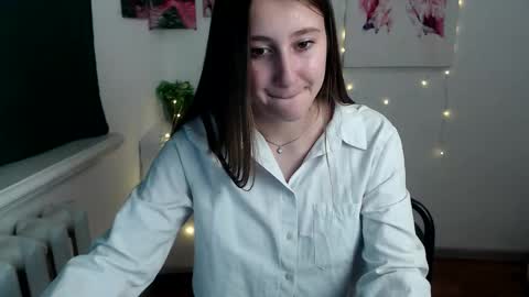 kamilla_love_ online show from 10-26-25, 01:50