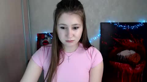 kamilla_love_ online show from 04-10-26, 11:37