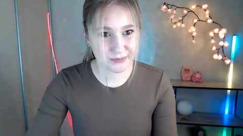 Snapshot of kamilla_love_ chatting on 05-29-26, 11:52 kamilla_love_ online show from 05-29-26, 11:52