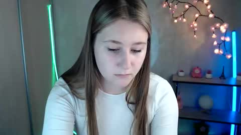 Snapshot of kamilla_love_ chatting on 06-08-26, 11:54 kamilla_love_ online show from 06-08-26, 11:54