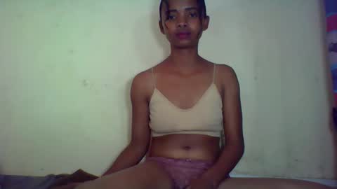 kamillah69 online show from 11-12-25, 10:04