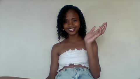 kamillah69 online show from 12-15-25, 11:47