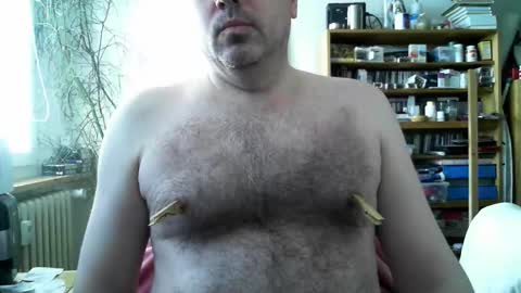 Snapshot of kamiluc1974_2 chatting on 04-24-26, 06:27 Kamil Lipovy online show from 04-24-26, 06:27