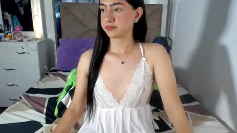 -- kammi -- online show from 06-20-26, 01:09
