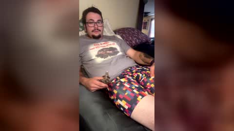 George and Mandi online show from 12-21-25, 09:00