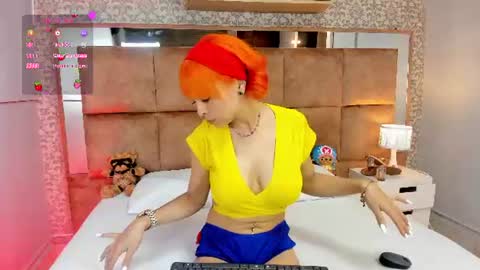 Snapshot of kandygirl_023 chatting on 07-07-26, 11:47 hello Im Danni online show from 07-07-26, 11:47