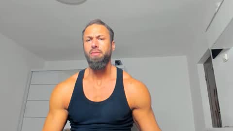 Snapshot of kanegriffin26 chatting on 02-01-25, 10:02 Kane OF strongkane online show from 02-01-25, 10:02