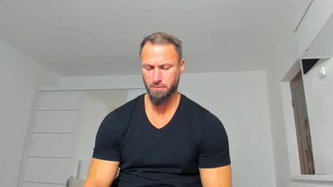Snapshot of kanegriffin26 chatting on 02-23-25, 03:56 Kane OF strongkane online show from 02-23-25, 03:56