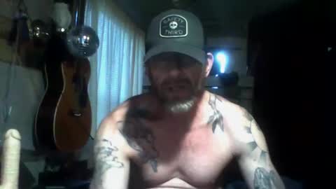 Snapshot of kaneisyours2420 chatting on 04-29-26, 02:37 Tucker online show from 04-29-26, 02:37