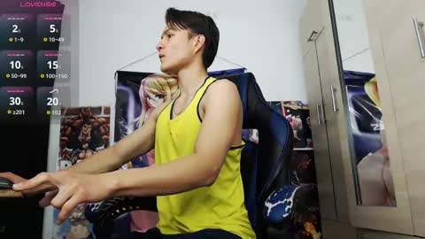 Snapshot of kanekixxxhot chatting on 05-11-26, 12:55 andres online show from 05-11-26, 12:55