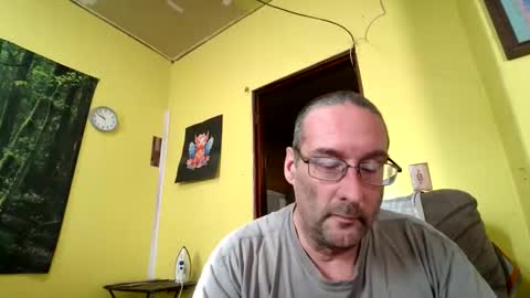 kansasfarmer1 online show from 12-19-25, 03:52