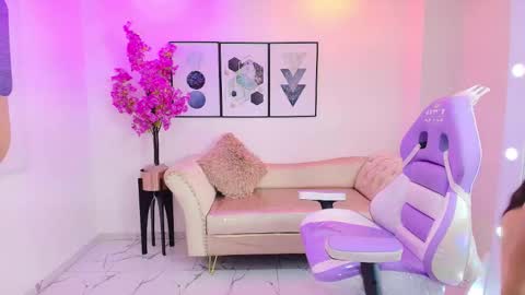 Kaori online show from 11-27-25, 01:02