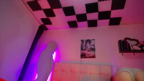 kaoz_33 online show from 03-01-25, 07:48