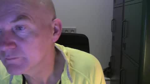 Snapshot of kapitein_rob chatting on 12-02-24, 06:30 Robbie online show from 12-02-24, 06:30