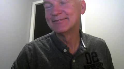 Snapshot of kapitein_rob chatting on 11-30-25, 06:39 Robbie online show from 11-30-25, 06:39