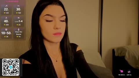 kara_life online show from 11-17-25, 01:22