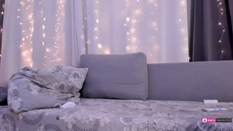 Julia online show from 01-19-25, 01:43