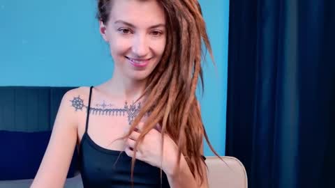 Kara online show from 10-28-25, 08:33