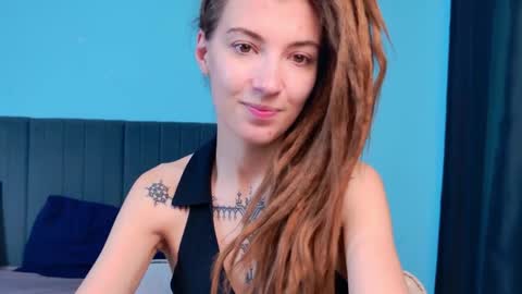 Kara online show from 10-31-25, 07:37