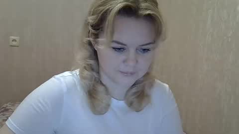 karennelsonx online show from 01-31-25, 02:39