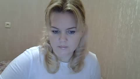 karennelsonx online show from 01-31-25, 05:42