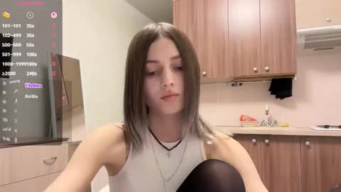 Snapshot of karensimilton chatting on 11-28-25, 02:20 May online show from 11-28-25, 02:20